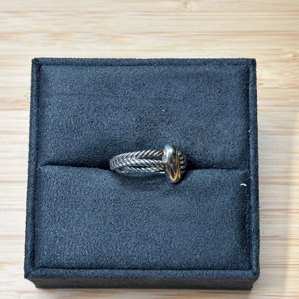 David Yurman Cable Heart Ring - Picture 4 of 9